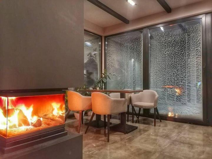 Heba Hotel Divčibare Buitenkant foto