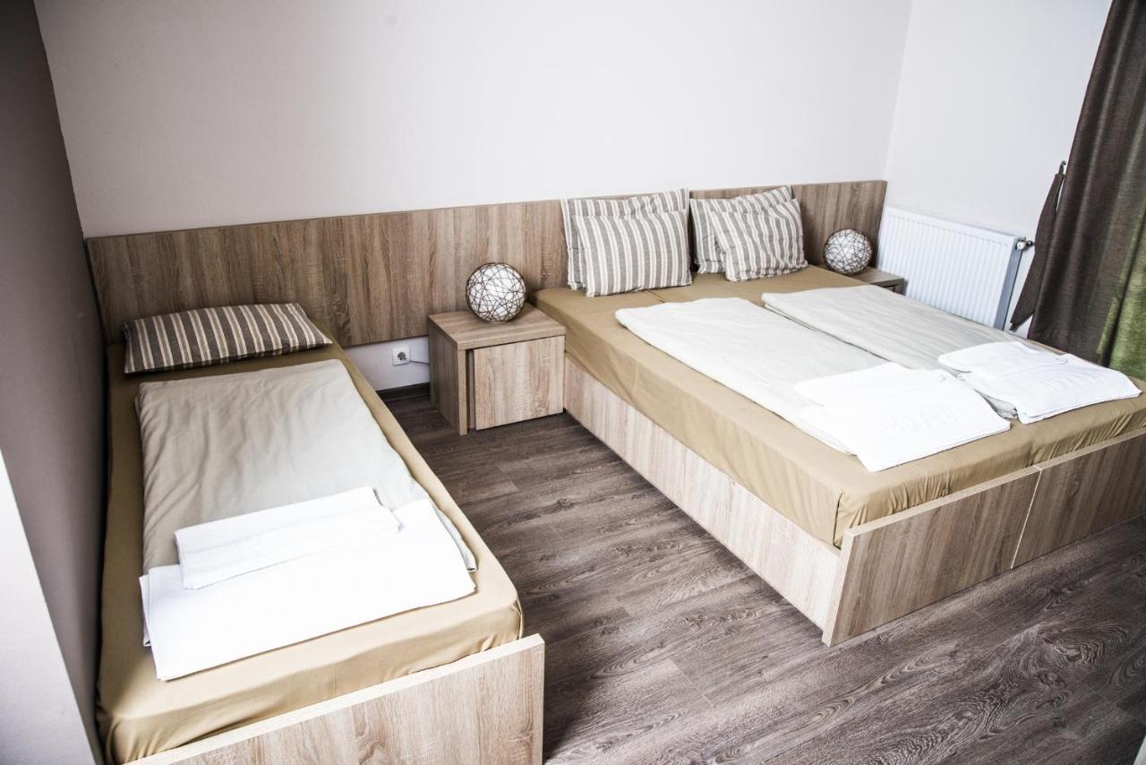Heba Hotel Divčibare Buitenkant foto
